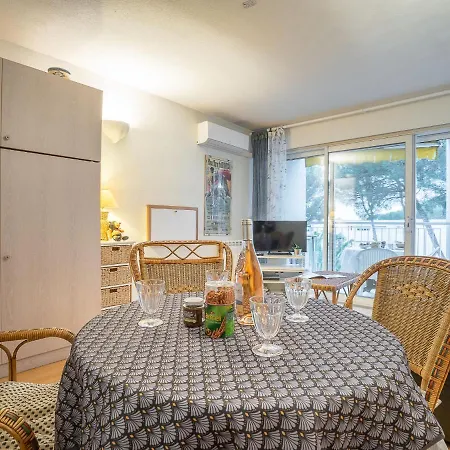 Le Boreal-1 By Interhome * Saint-Raphaël